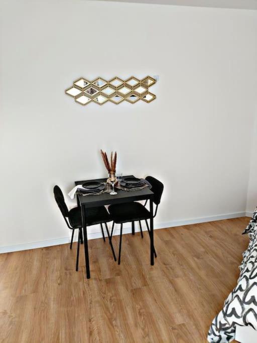 Loft Climatise Parking Gratuit 5Min Gare Apartment Le Plessis-Bouchard Exterior foto