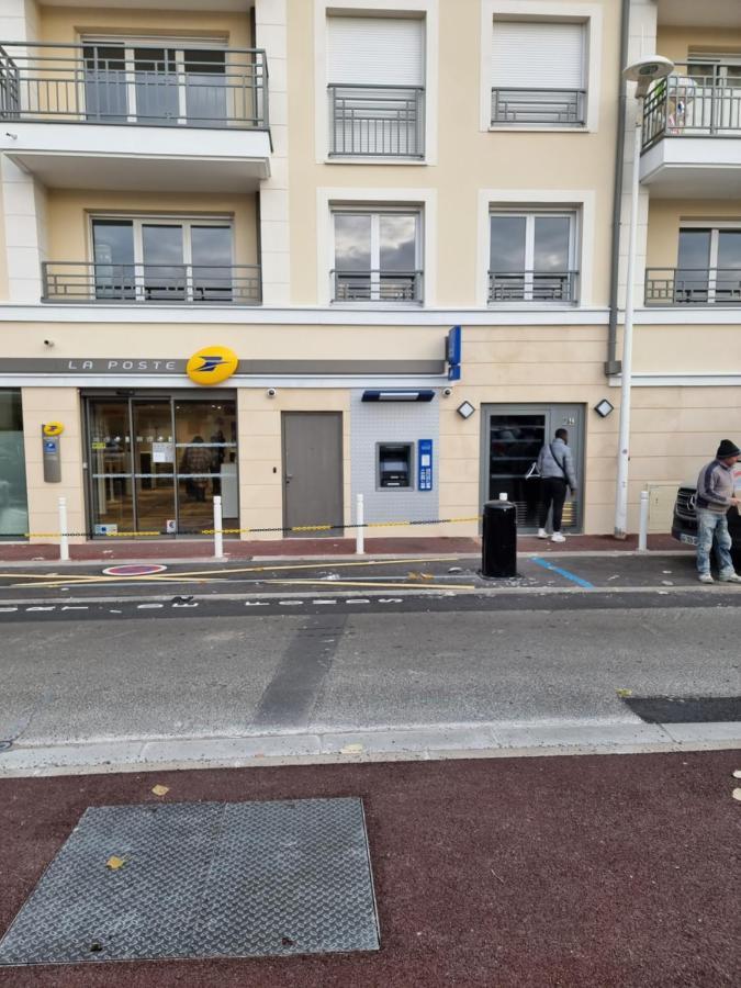 Loft Climatise Parking Gratuit 5Min Gare Apartment Le Plessis-Bouchard Exterior foto